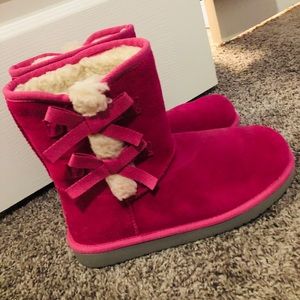 Kookaburra by Ugg Boots in Pink never worn